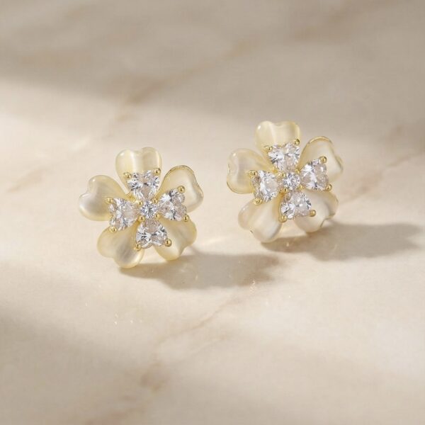 Aretes en Rodio Dorado con Beige ZARC01-443