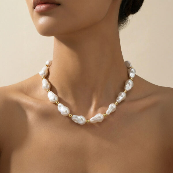 Collar perlado con dorado ZCOC01-05