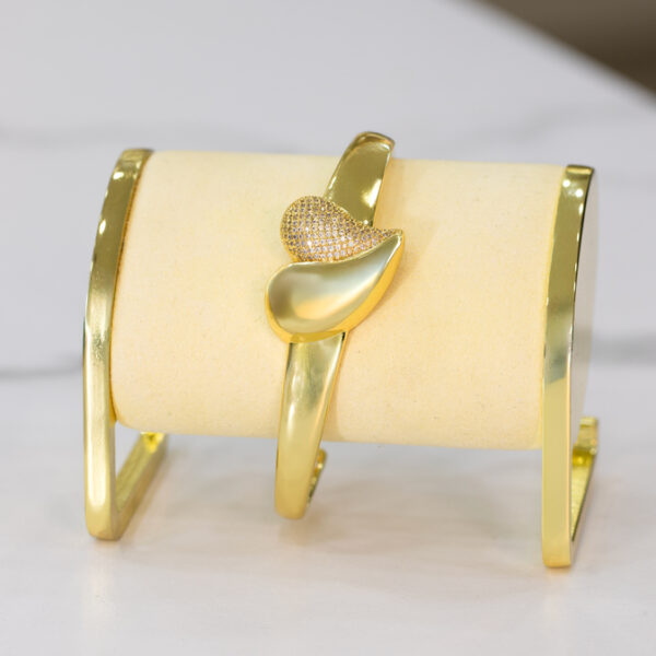 Pulsera Dorada en Rodio ZPUC01-21