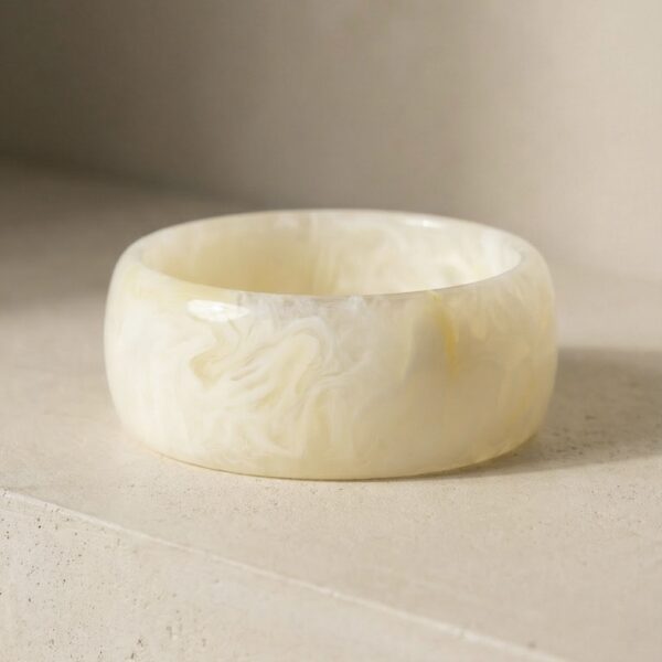 Pulsera Beige en Resina ZPUC03-50