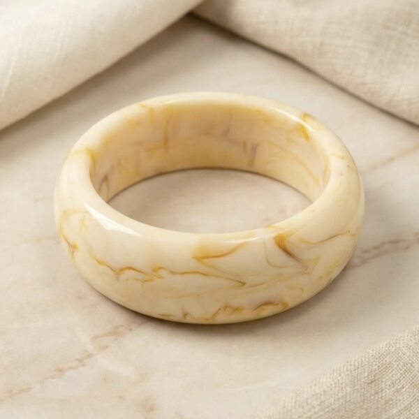 Pulsera Beige en Resina ZPUC03-61