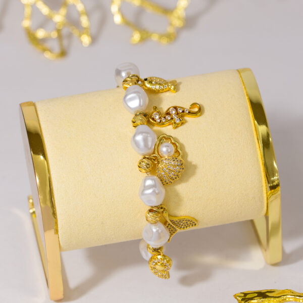 Pulsera Dorada con Blanco en Rodio ZPUC04-17