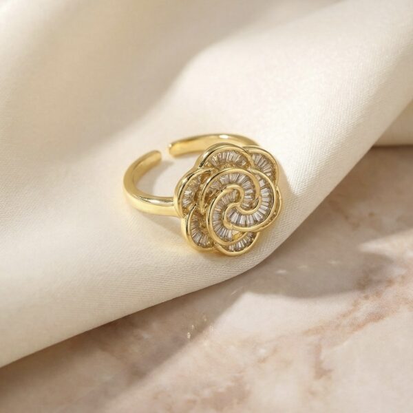 Anillo dorado Clara