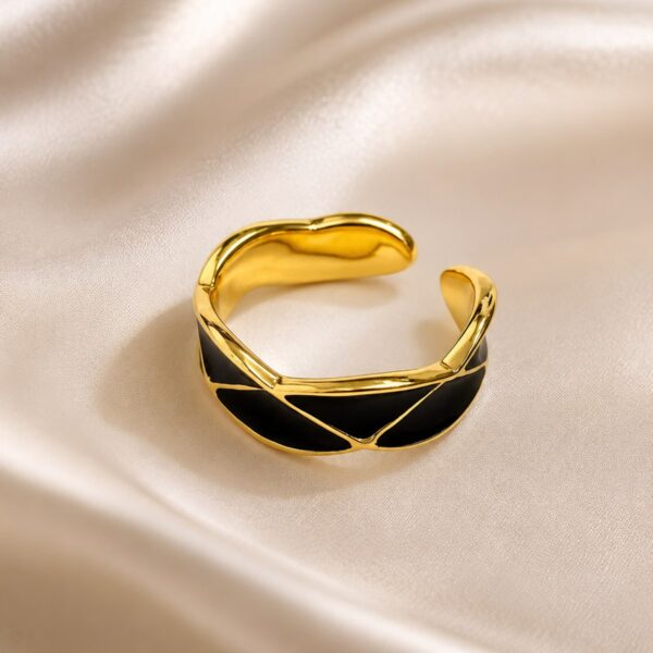 Anillo dorado Soleil