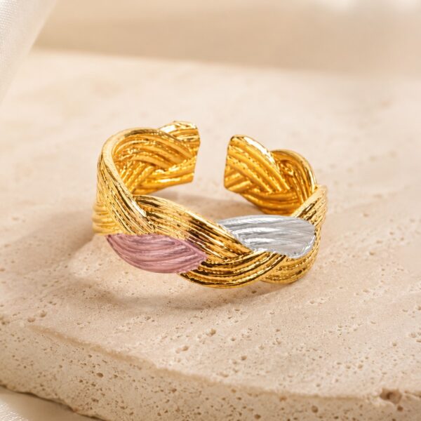 Anillo dorado Maelle