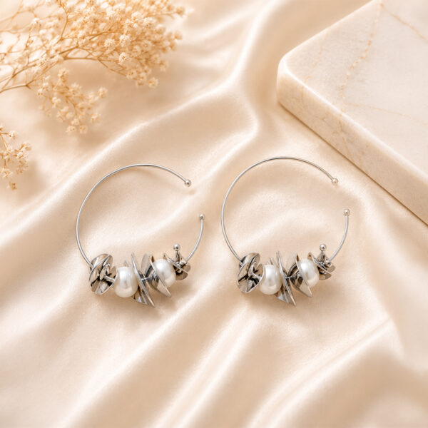 Aretes Plateados Halo de ZYRAL