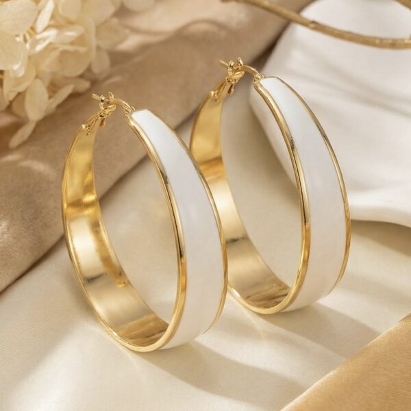 Aretes Nola