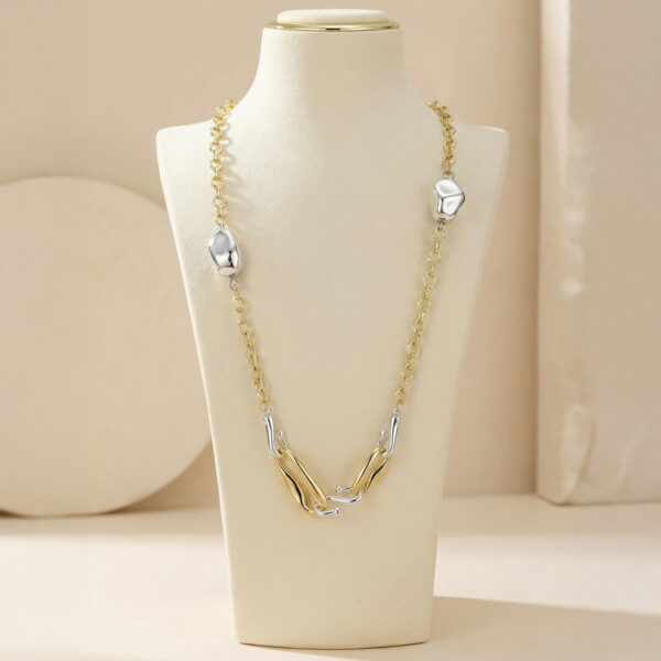 Collar dorado Atenea