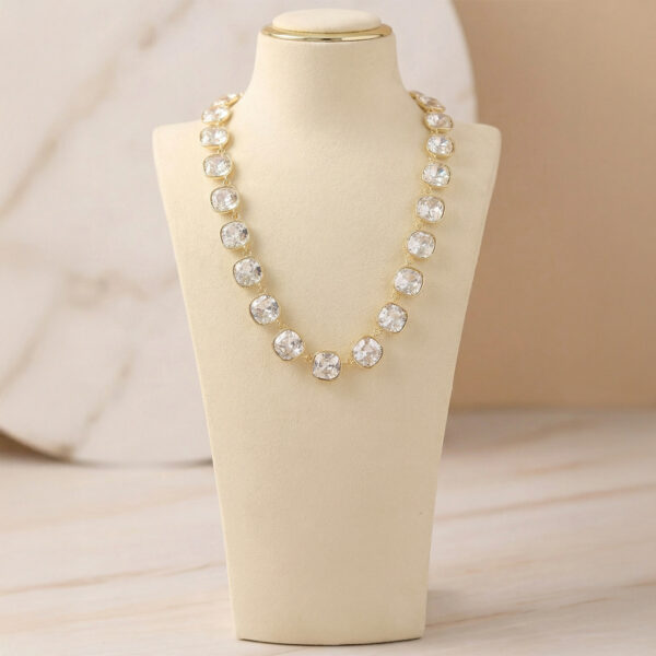 Collar dorado Orquídea