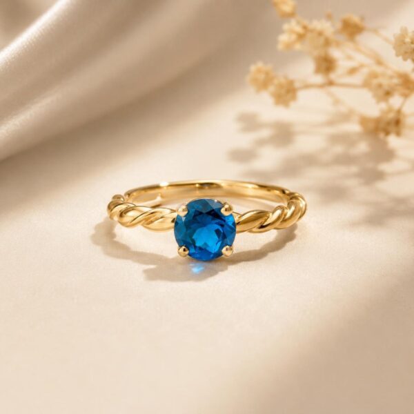 Anillo Corazón Esmeralda