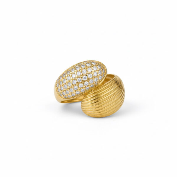 Anillo dorado Azahar de ZYRAL