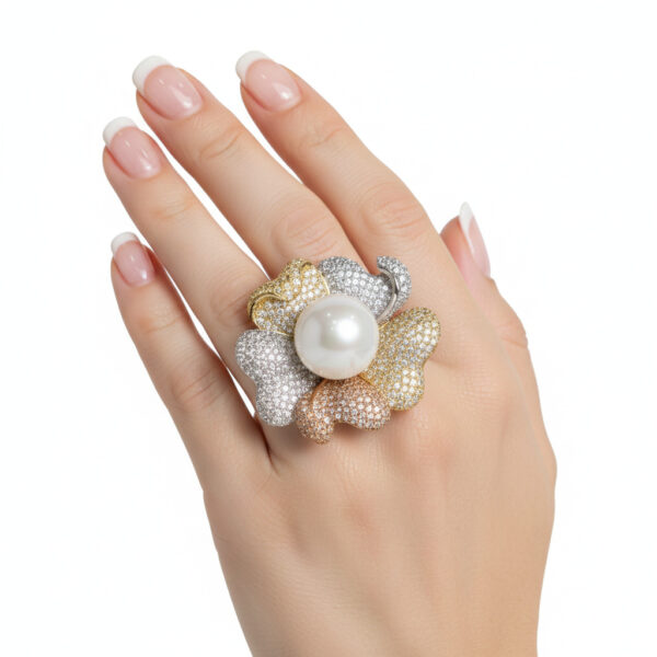 Anillo tricolor Ícono de ZYRAL en modelo