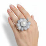 Anillo plateado Mistral de ZYRAL en modelo