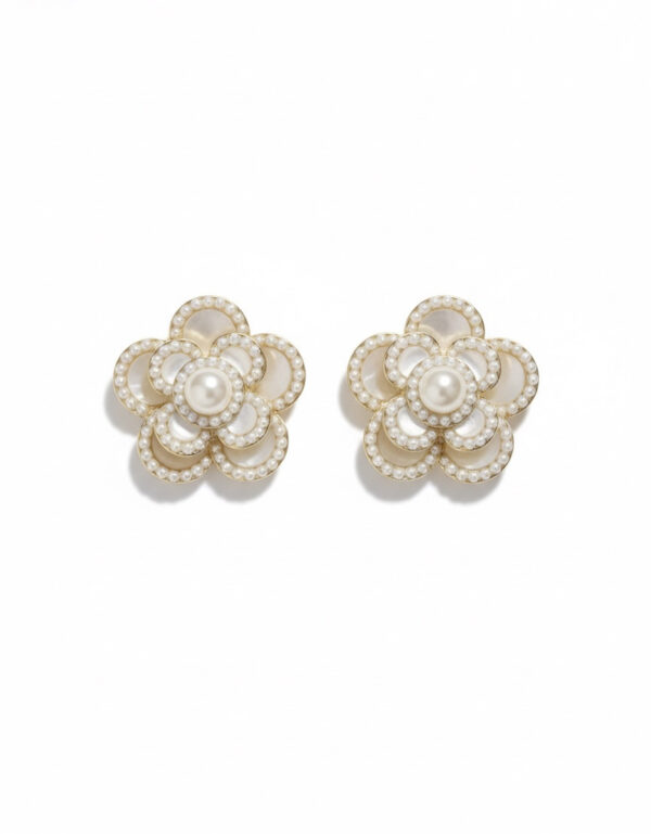 Aretes dorados Nara de ZYRAL