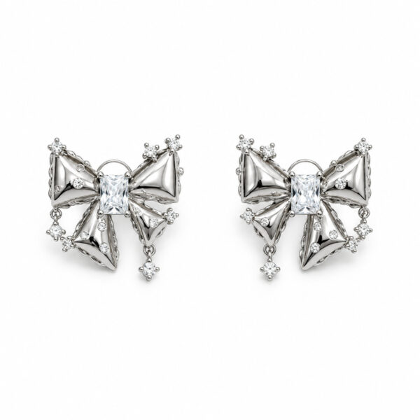 Aretes Plateado Sutil de ZYRAL
