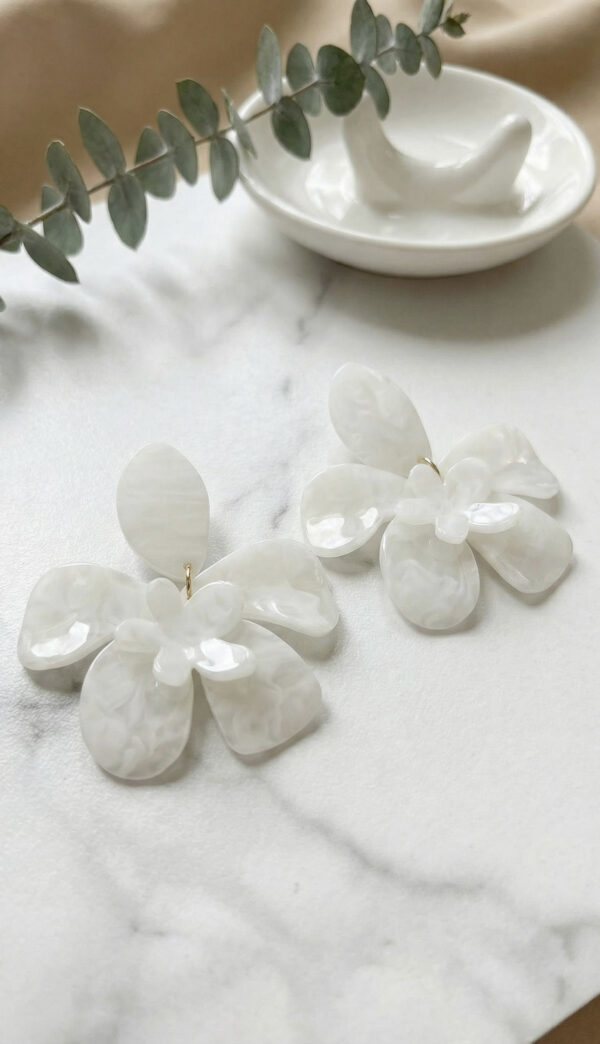 Aretes Blancos Riviera de ZYRAL