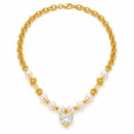 Collar dorado Selene - fondo blanco