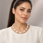 Collar dorado Soleil - modelo