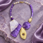 Collar Mara Morado - ambientada