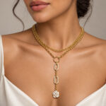 Collar dorado Capri - modelo