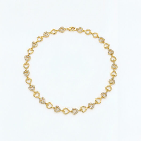Collar dorado Lirio - fondo blanco