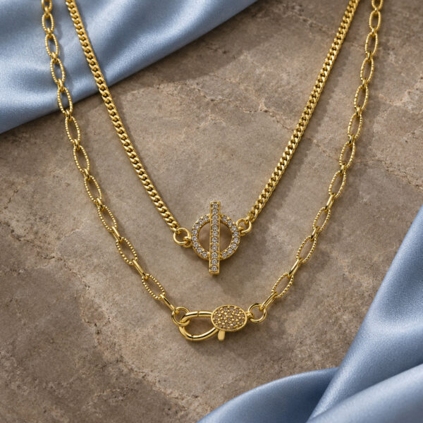 Collar dorado Halo - ambientada