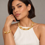Set dorado Vitta de ZYRAL en modelo